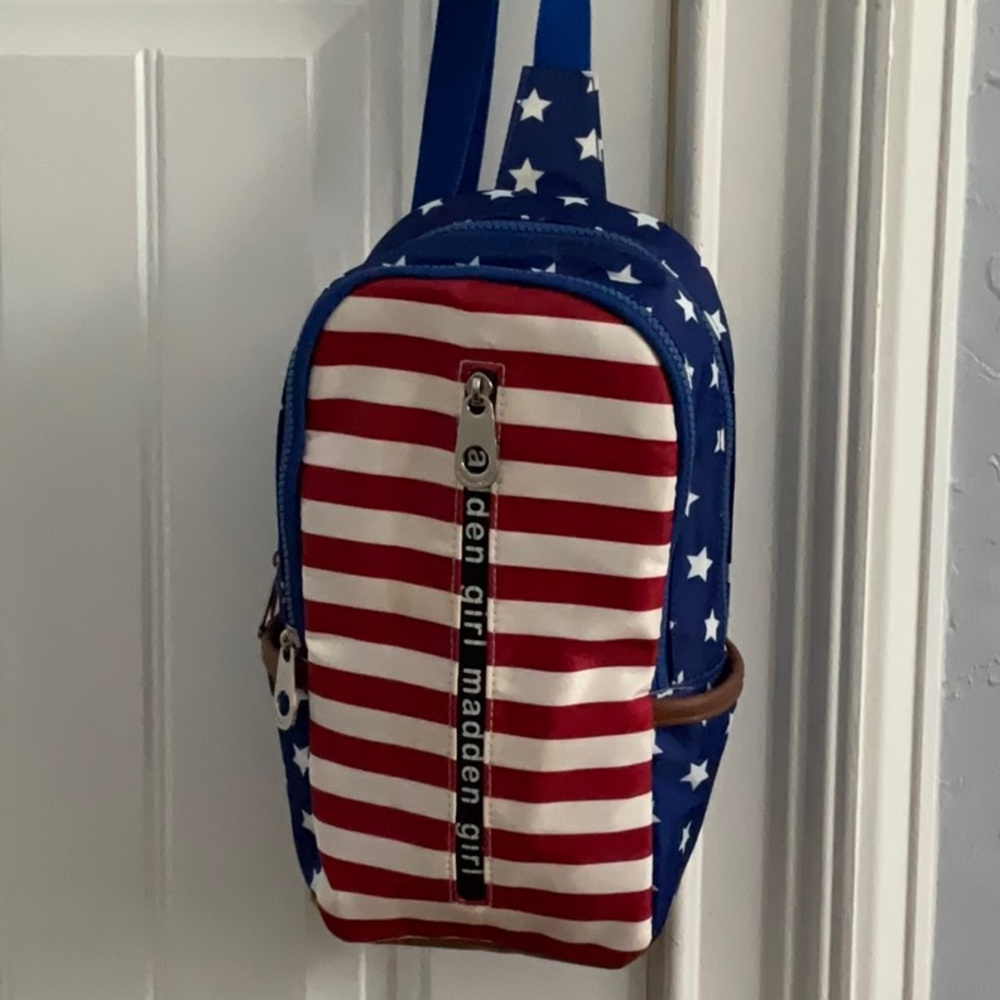 Madden Girl America Crossbody Bag